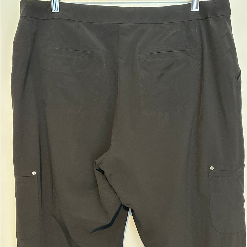 Chico’s Zenergy Black Cargo Bungee Pants Sz 2 (US 12/L) Lightweight Travel - Picture 6 of 10